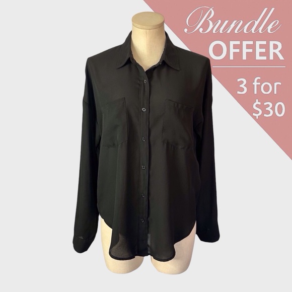 Forever 21 Tops - Forever 21 Button Up Shirt